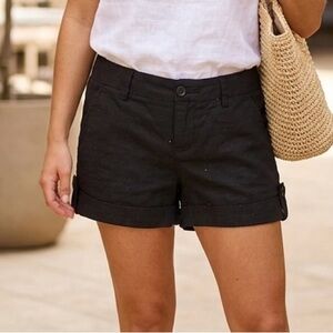 Curling Classic Black Cuffed Chino Shorts Size Small